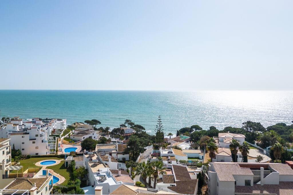 Appartamento Perfect Place To Escape To With Rooftop Infinity Pool Olhos de Agua  Esterno foto